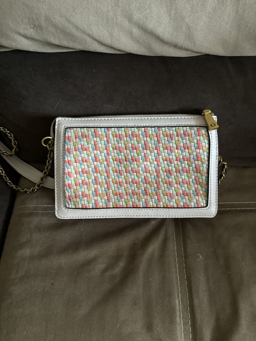 Чанта Guess