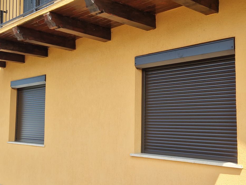 Rulouri  / jaluzele exterioare aluminiu