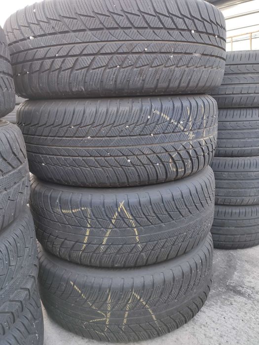 4бр Зимни гуми 225 55 17 - Goodyera Runflat