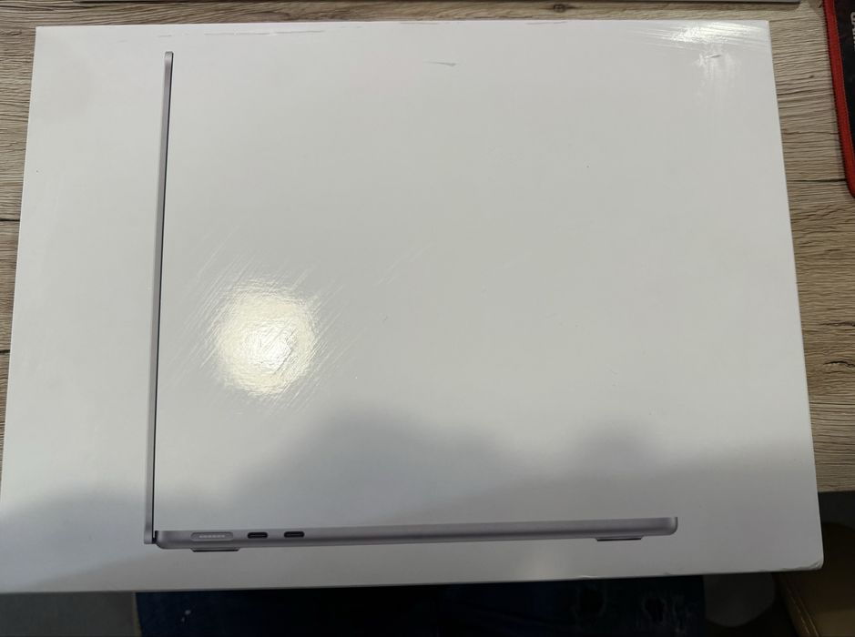 Macbook Air 13 M4 256GB 2г гаранция