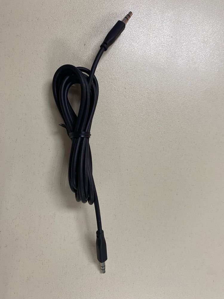 Продам провод с разъемом trs (micro jack 2,5)