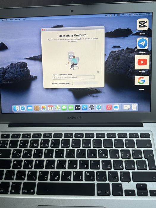 Apple Maccbuk sotiladi srochnno aybi yoq zaryadakalari bor icloud yoq