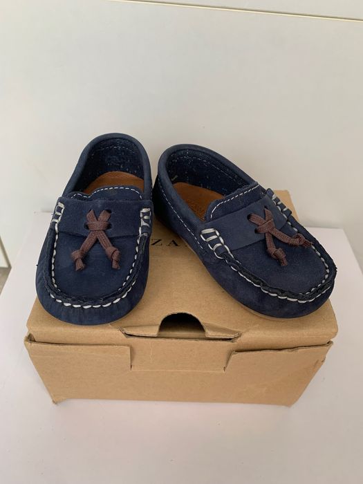 Papucei piele bebelusi Zara, marime 18, noi