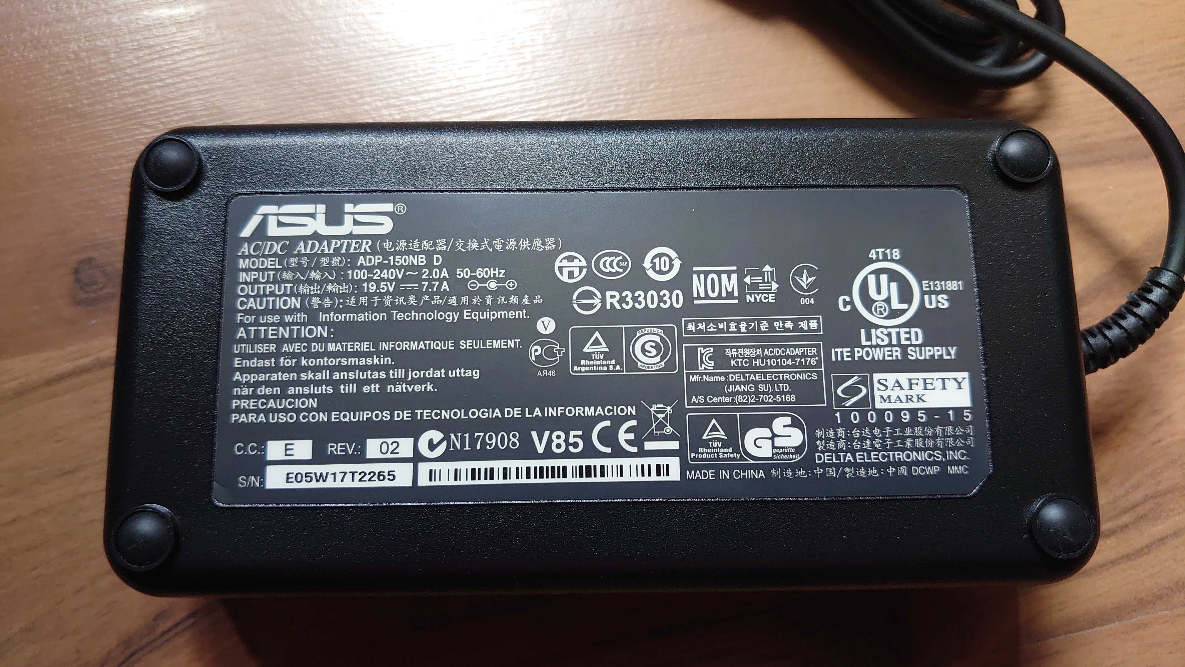 ASUS Зарядно Laptop Adapter ASUS/ACER 19.5V 7.7A 150W 5.5x2.5mm