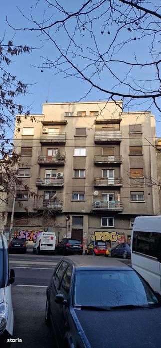 Apartament 4 camere, 91mp,Gara de Nord,1 min metrou,de renovat complet