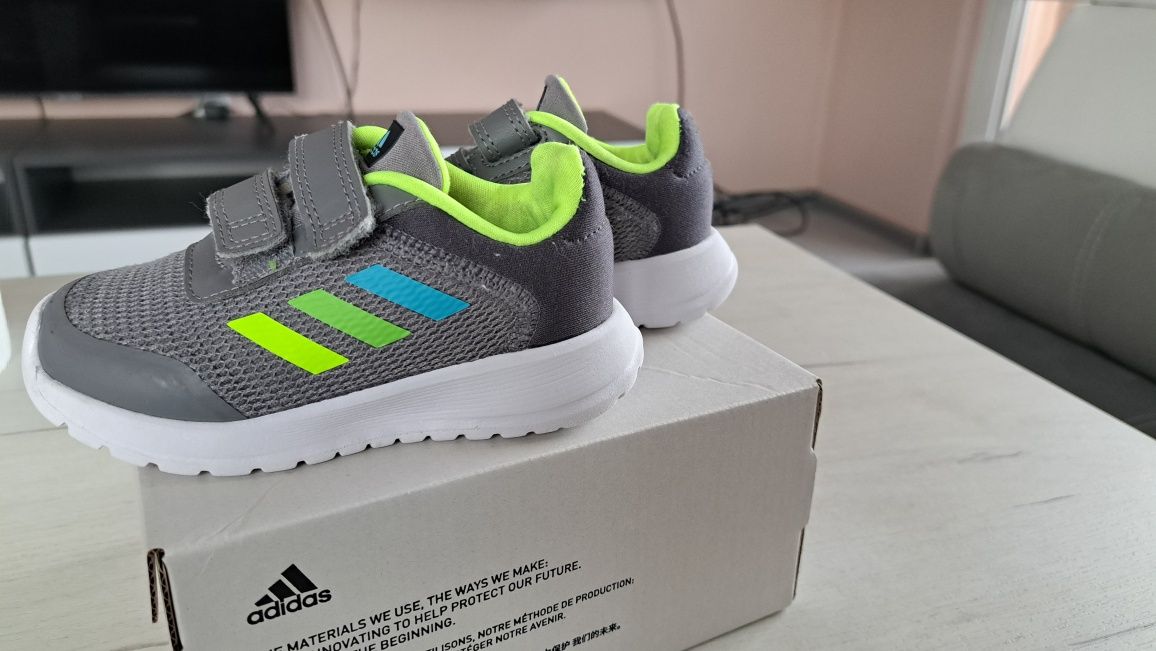 Детски обувки Adidas Tensaur Run 2.0