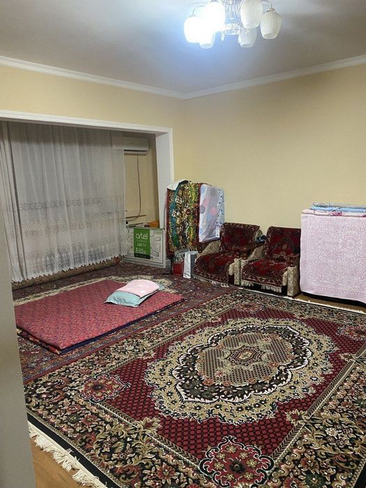 Продается Юнусабад -4  2х комнатная квартира