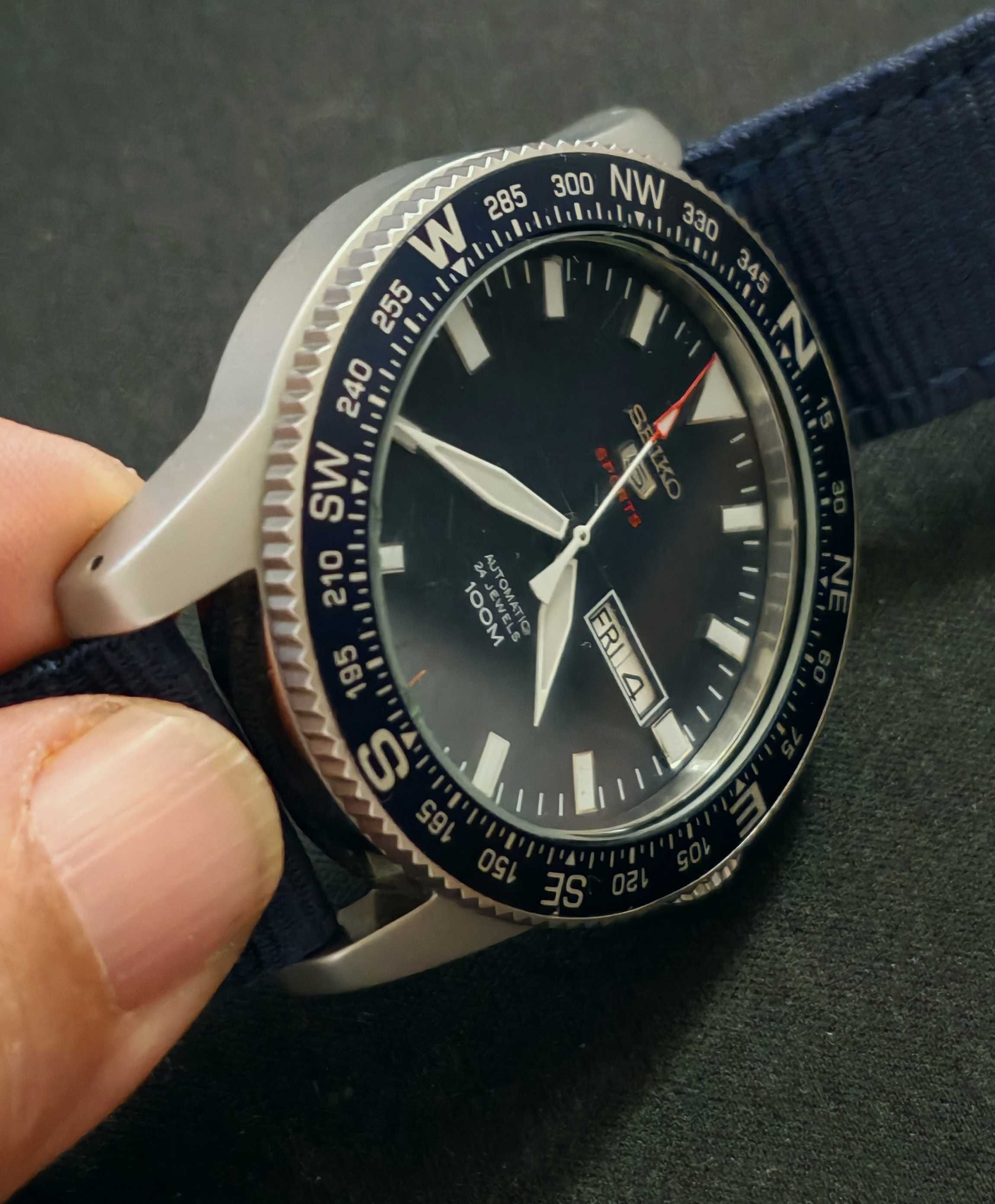 Мъжки часовник Seiko 5 SPORTS 44мм