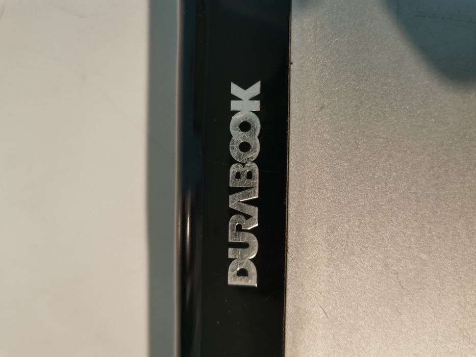 Vând leptop DURABOOK