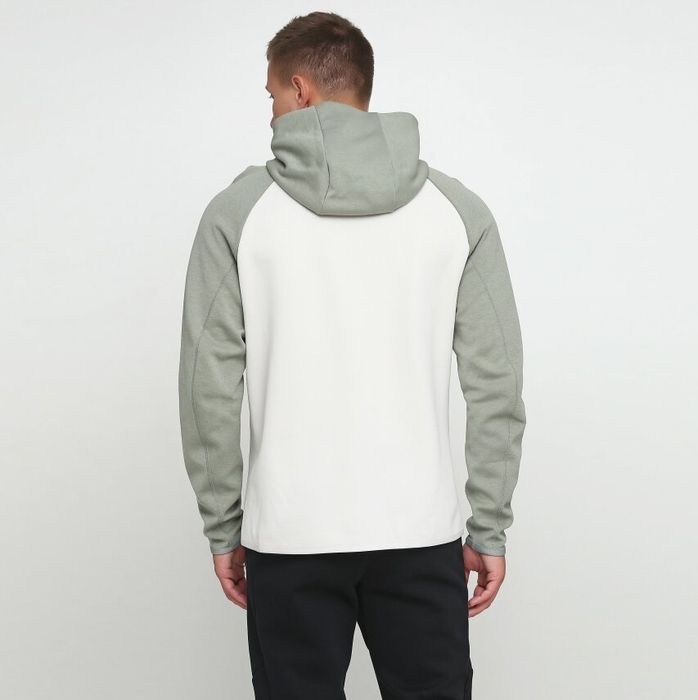 Nike tech fleece горнище мъжка оригинален