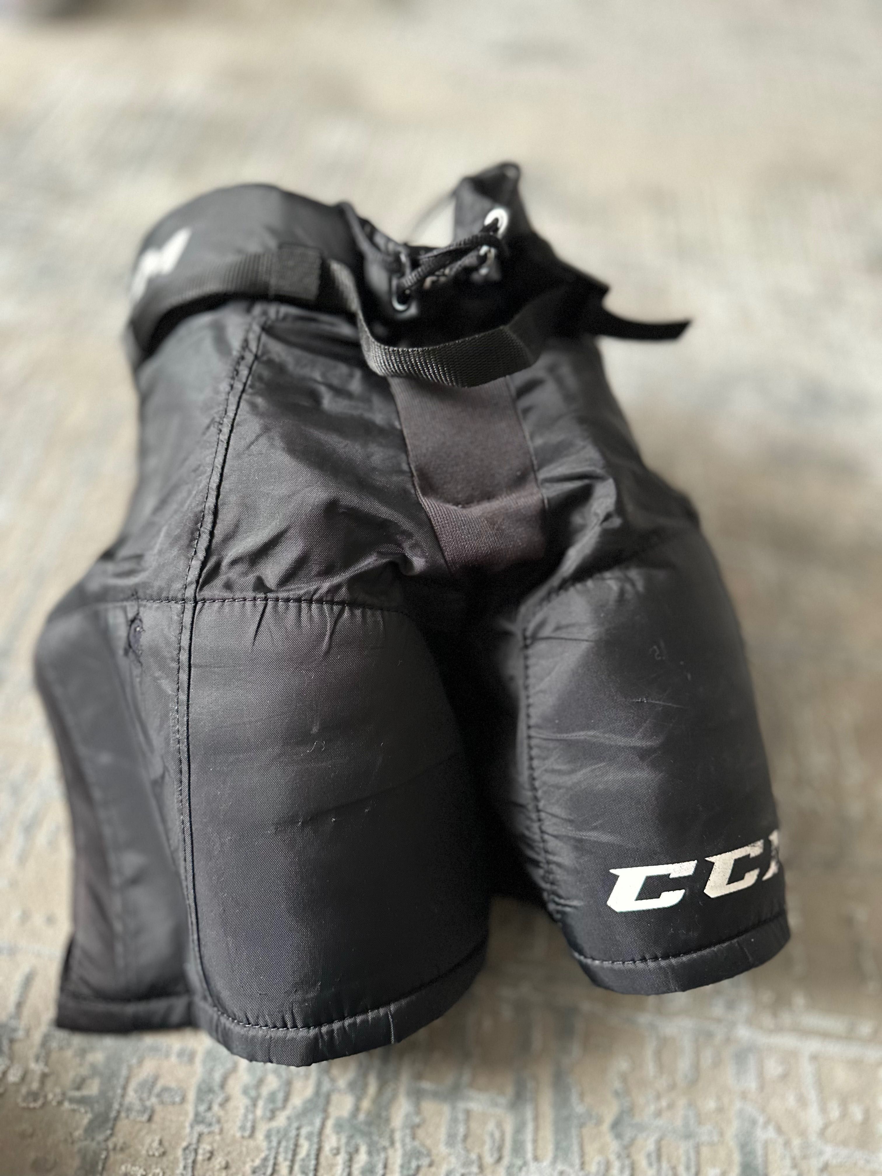 Хоккейные шорты CCM Jetspeed FT350 YT Large, на 8-10 лет
