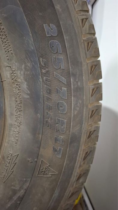 Продается автомобильные зимние шины