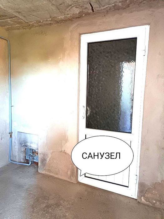 Ховли сотилади 4 хона 8 сотик Кибрай марказидан 3 км КИПЧОК мфй