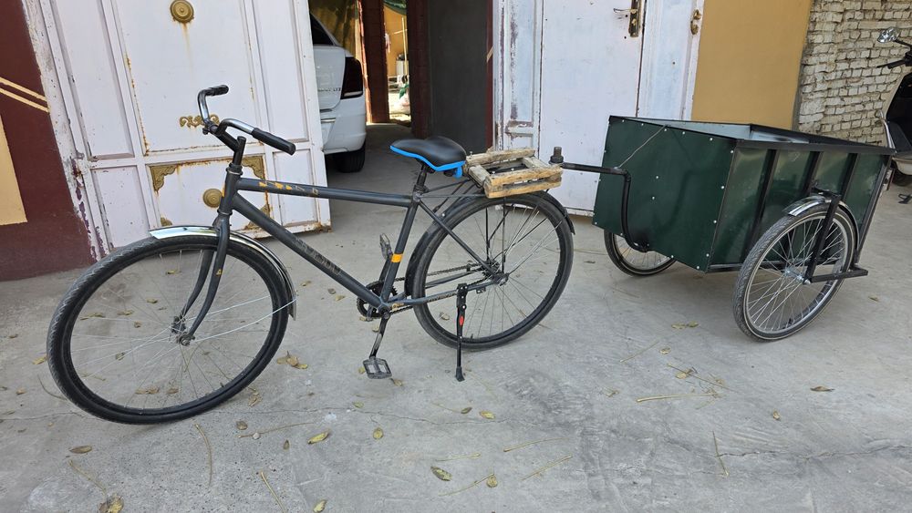 Уч оёкли юк ортишга мулжалланган алтаир  велосипед сотилади