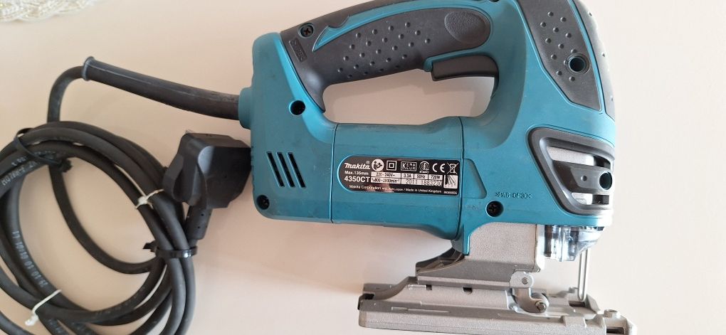 Нов прободен трион зеге Макита Makita 4350fct