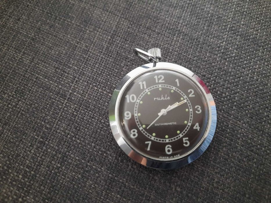 Ceas Marca Ruhla - anii 80' . Ceas de buzunar.