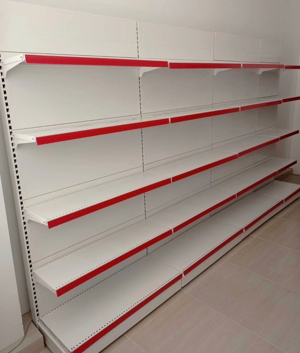 Стелажи за хранителен магазин