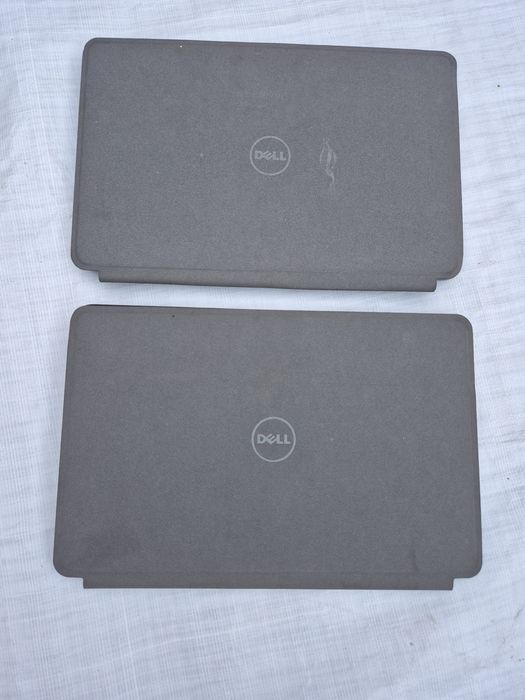 Tablete Dell cu tastatură detașabilă