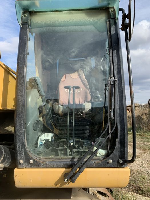 Cabina Caterpillar 325D 2007