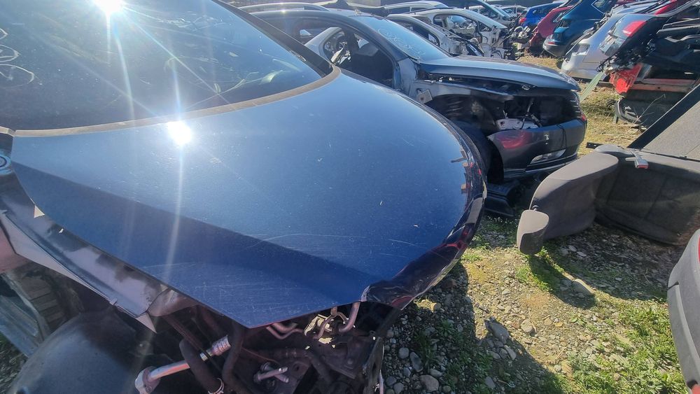 capota fata volkswagen golf 6 plus  2011