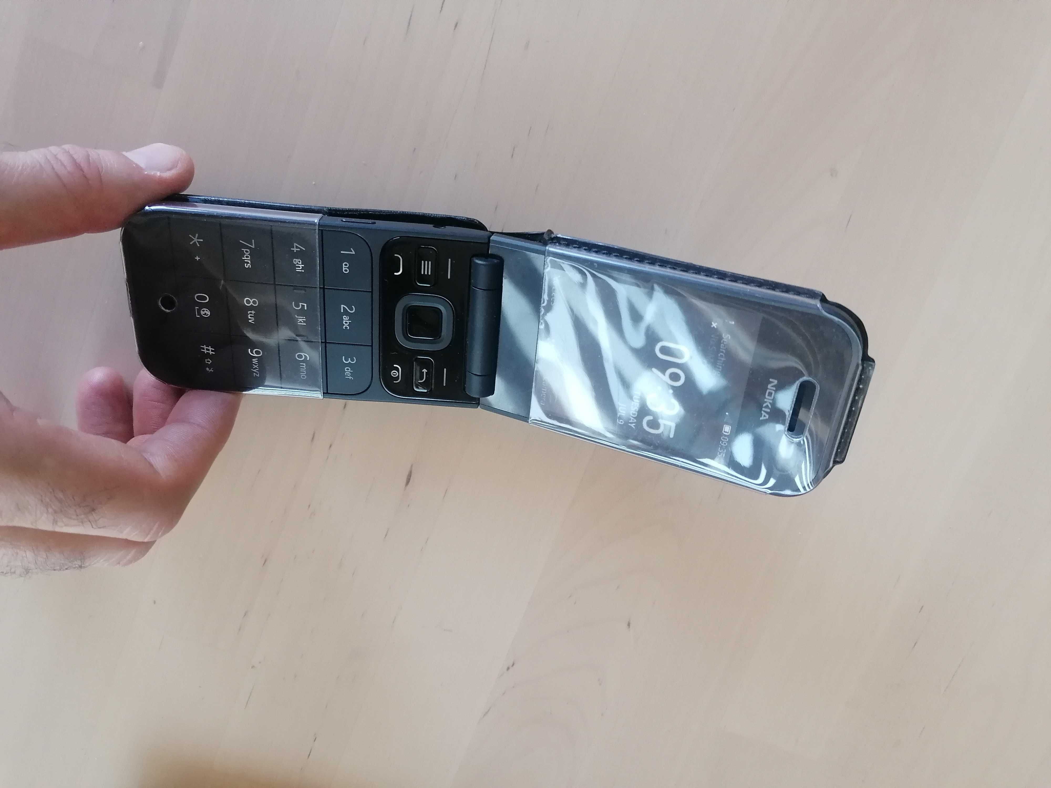 Nokia 2720 flip + калъф от естествена кожа