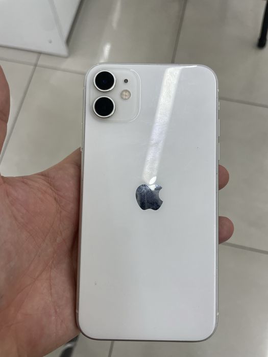 Продаю iphone 11