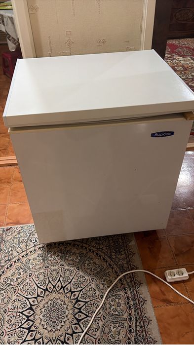 Продам Морозильник