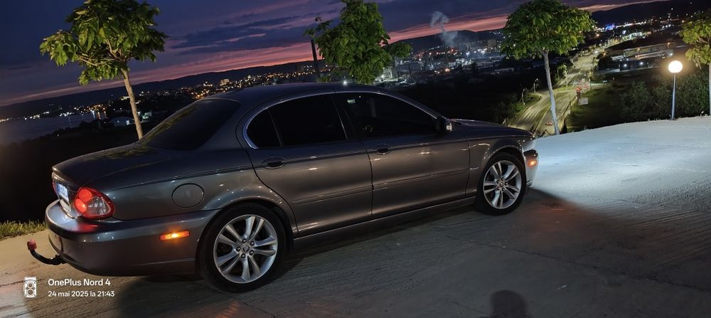 Jaguar x-type 2009 vând/schimb