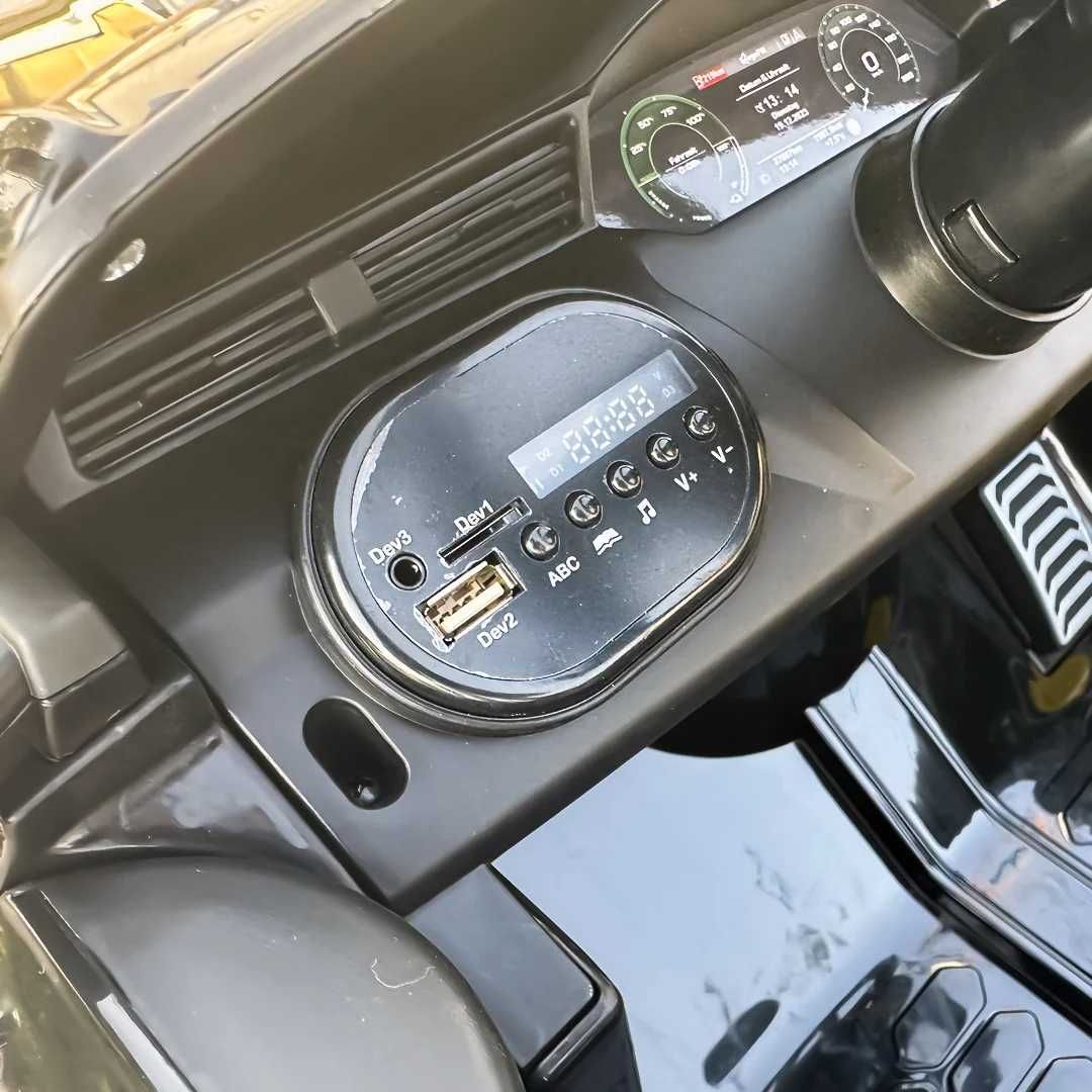 Mașinuță Electrică pentru Copii, Audi SQ8, 70W 12V, cu Telecomandă