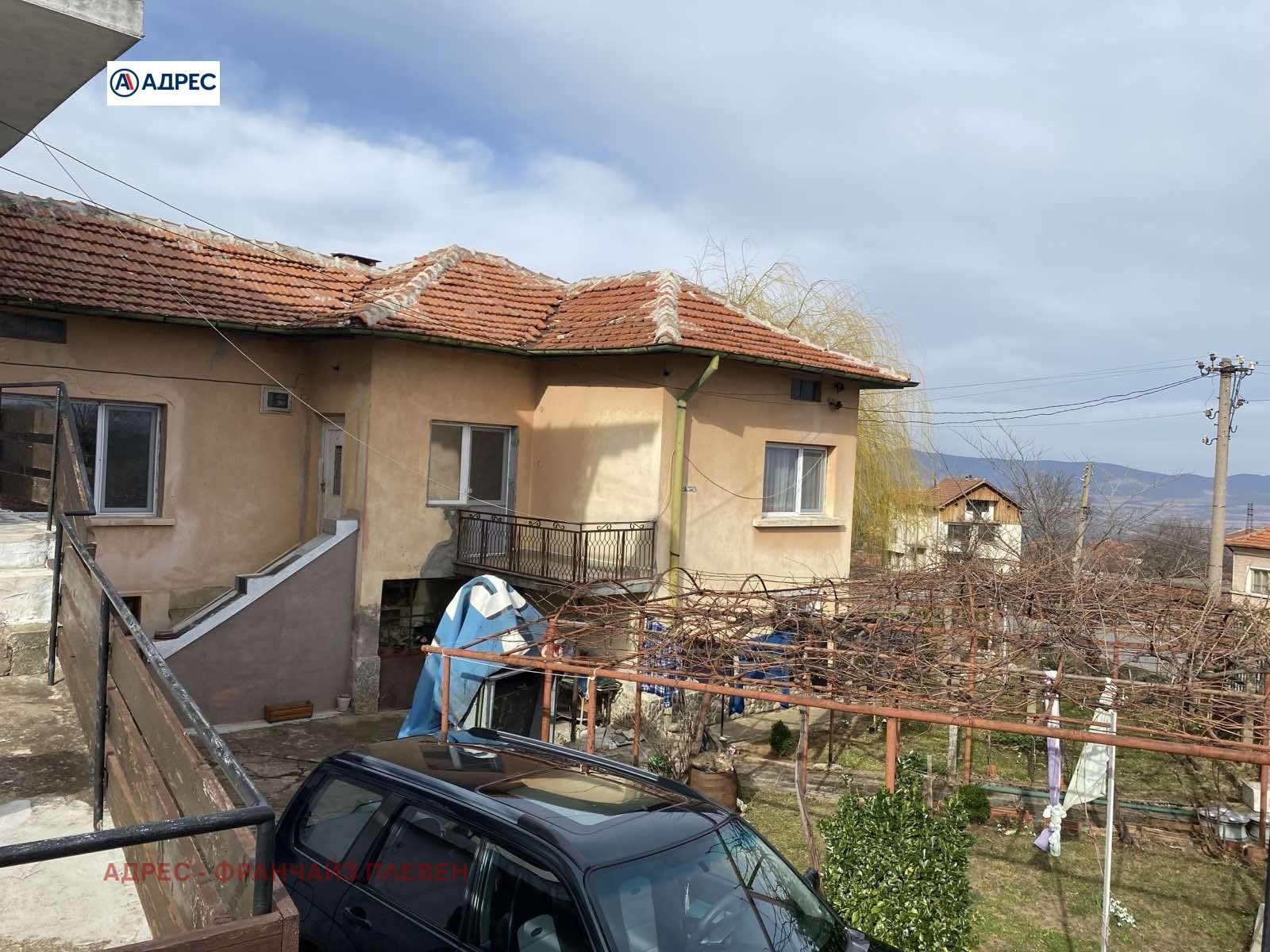 Къща в Враца, област-с.Паволче площ 81 цена 135000
