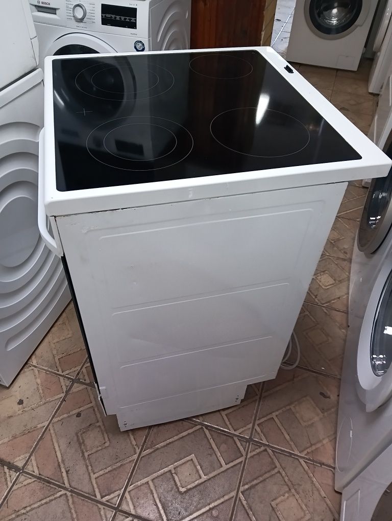 Свободно стояща печка с керамичен плот Voss Electrolux 2годиниГаранция