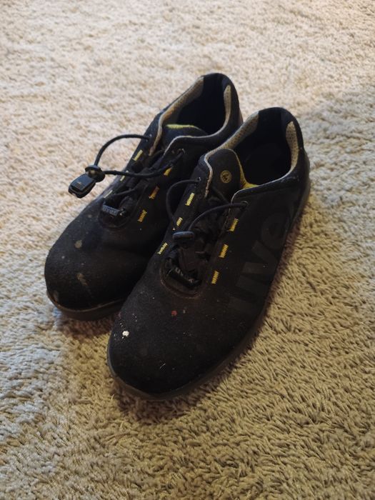 Bocanci  lucru uvex .