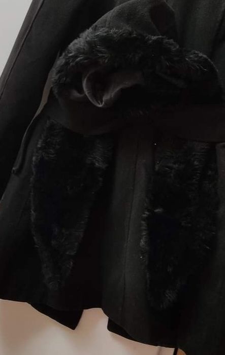 ЗИМНА - ПАРКА ( Палто / Манто ) с Сваляща се Качулка