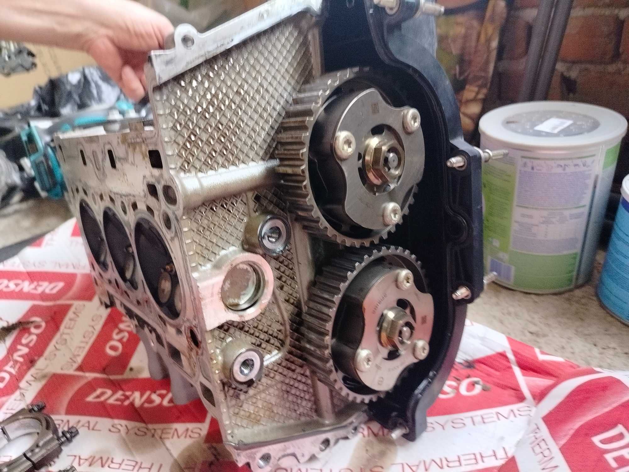 Оборудвана глава за ford b max 1000cc,100hp; 2013год.