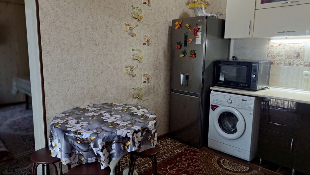 Ховли сотилади Назарбекдан
