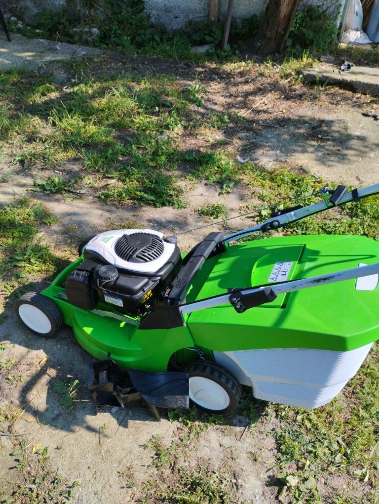 Самоходна косачка Viking Mb 448 T