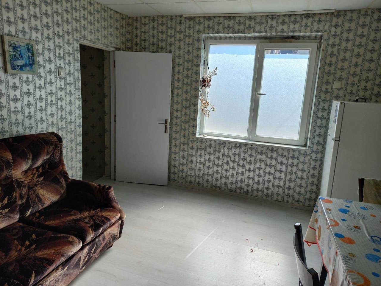 Продава се Етаж от къща в Русе, Родина 1 - 84 кв.м за 715 €/кв.м - Снимка #2