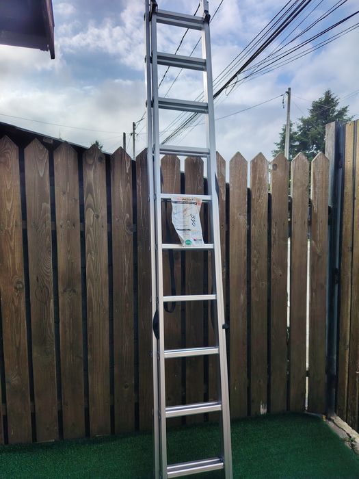 Scară din aluminiu 2 tronsoane 10 trepte