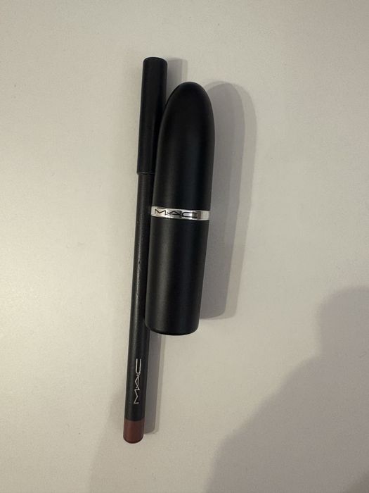 Червило и молив Mac