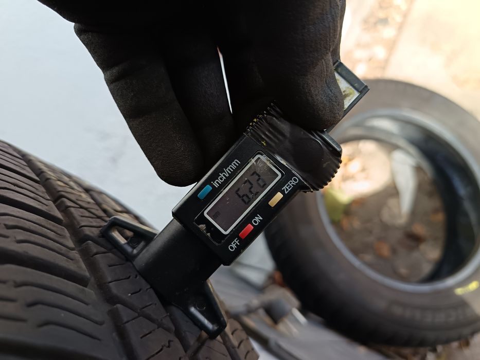 Anvelope MS iarna 195 65 15 barum. 2022 6mm