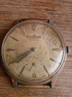 Ретро Швейцарски часовник Omikron от края на 60те години