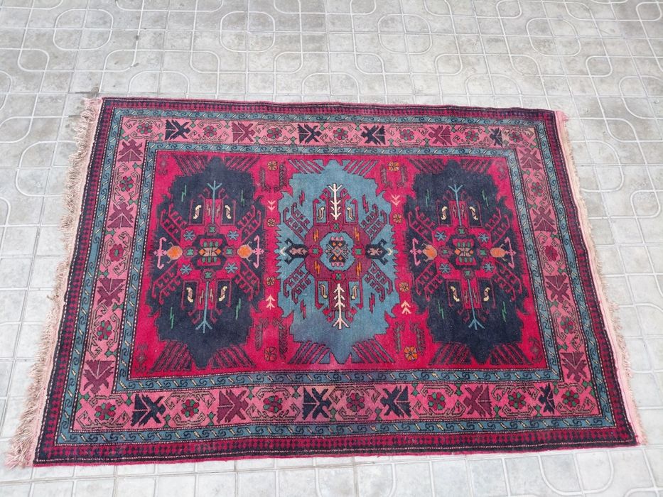 Продам ковёр ручной работы