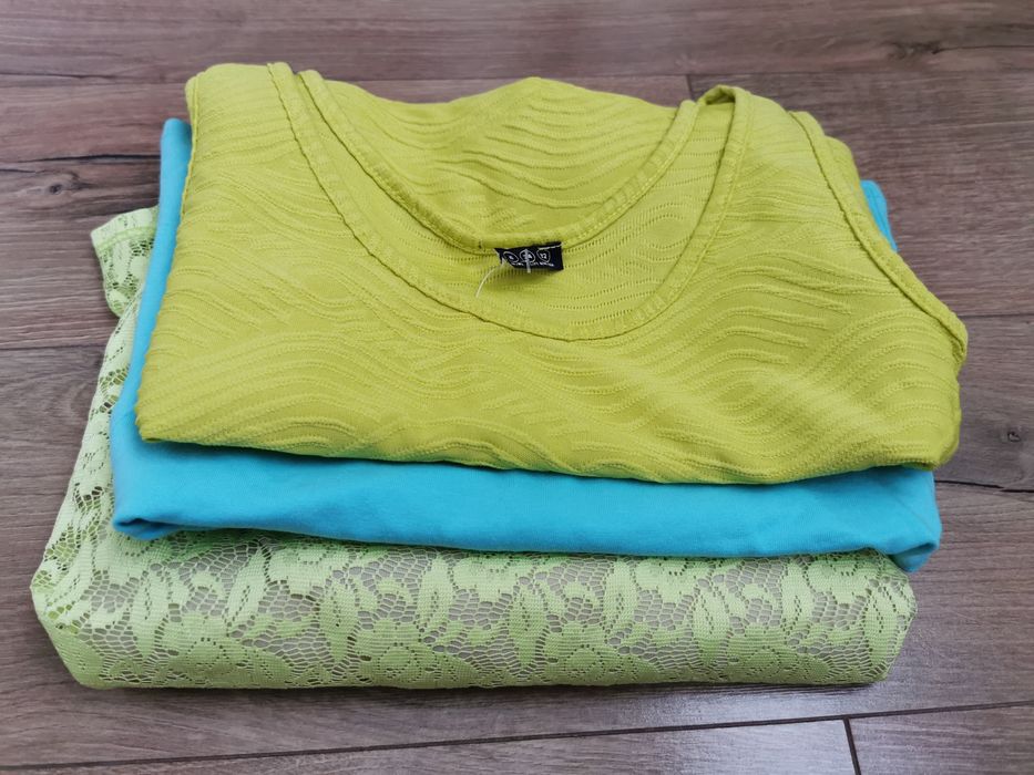 Lot 3 rochite XS+top (34), noi