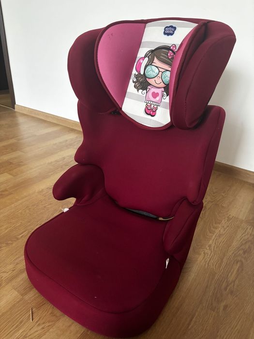 Scaun de bebe pentru masina folosit foarte putin.