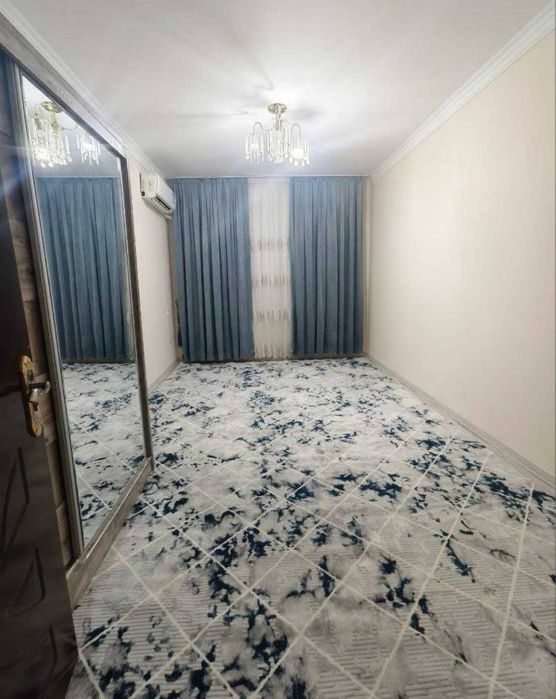 Срочно 2/3/4 Зеркалка. Чиланзар 8кв Райхон Кафе