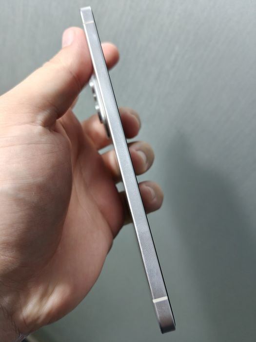 Samsung Galaxy S25 Edge Siver 256&12 NOU