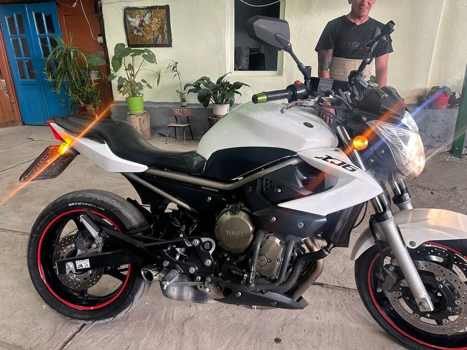 Yamaha XJ6 2009 года