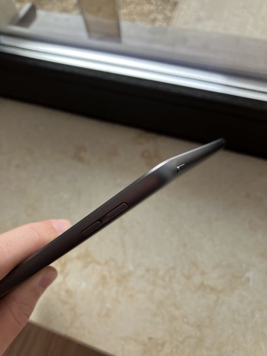 Apple iPad 10.2 (2019) baterie 100% impecabil cu bypass