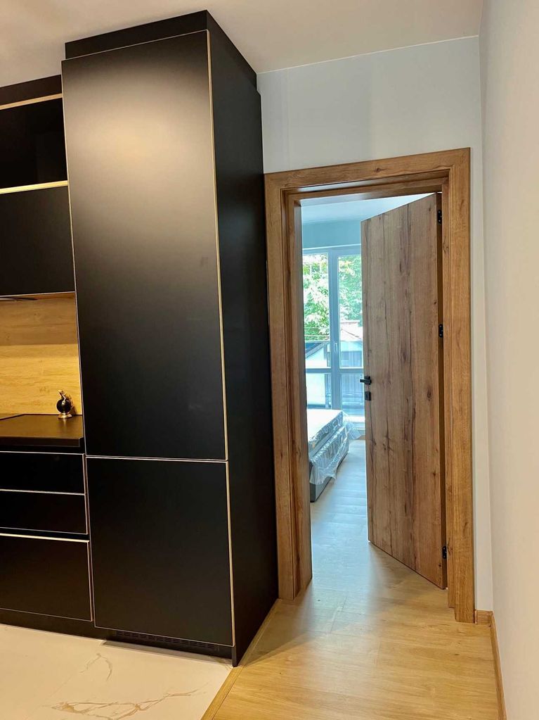 Дава се под наем Тристаен апартамент в Пловдив, Кършияка - 90 кв.м за 500 € - Снимка #7