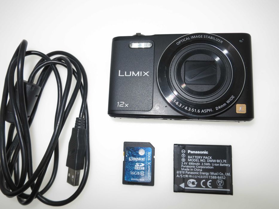 Panasonic Lumix SX10 уникален фотоапарат камера със селфи екран НОВ